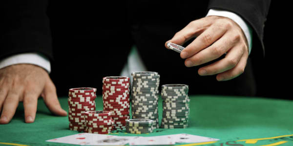 Porovnávame kurzy pre dnešné top hry v živom kasíne